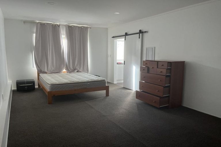 Photo of property in 65a Juniper Road, Sunnynook, Auckland, 0620