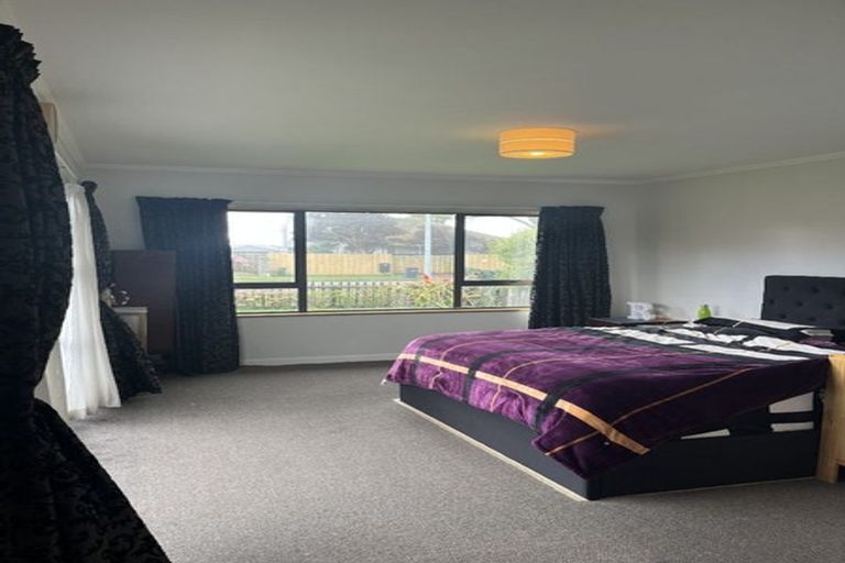 Photo of property in 17 Claridges Road, Casebrook, Christchurch, 8051
