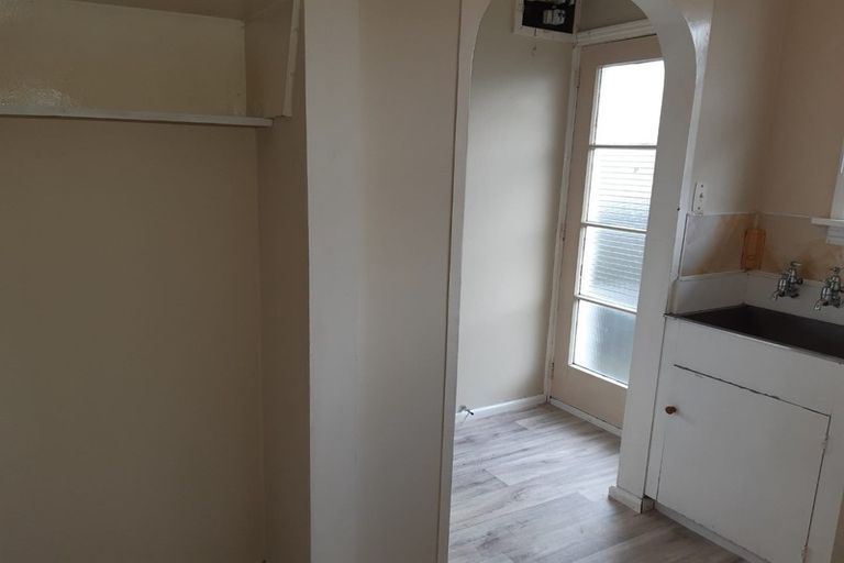 Photo of property in 46 Oriana Crescent, Hornby, Christchurch, 8042