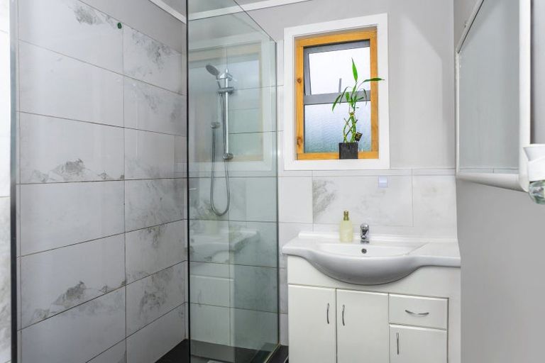 Photo of property in 90 Kanakanaia Road, Te Karaka, 4022