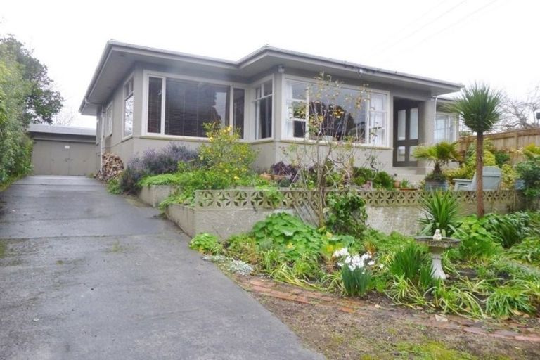 Photo of property in 49 Bedford Street, Patea, 4520