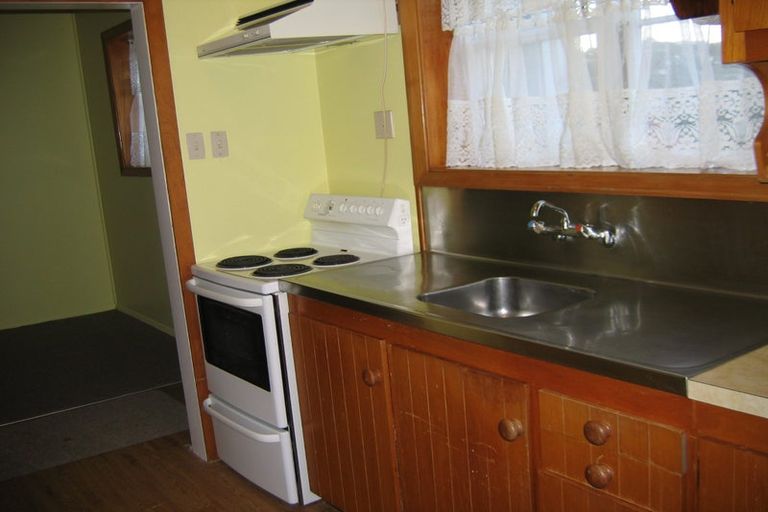 Photo of property in 40 Bould Street, Johnsonville, Wellington, 6037