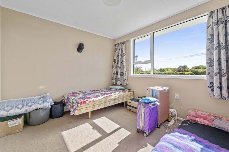 Photo of property in 21 Castle Street, Eltham, 4322