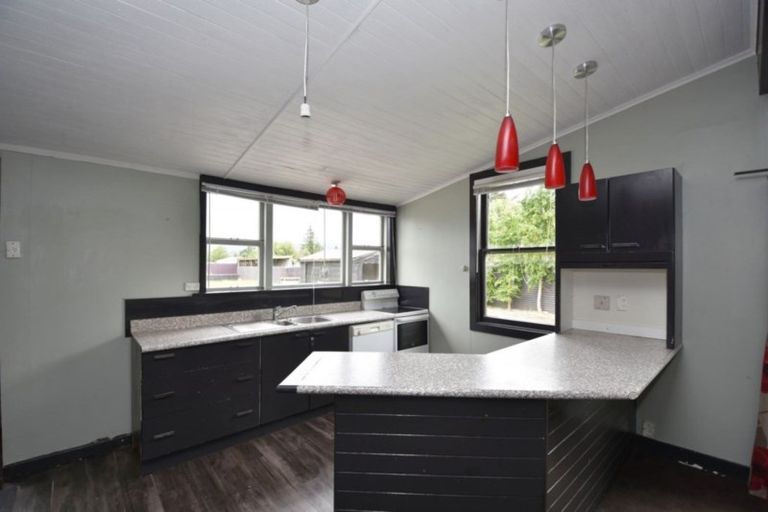 Photo of property in 5 Mary Street, Otautau, 9610