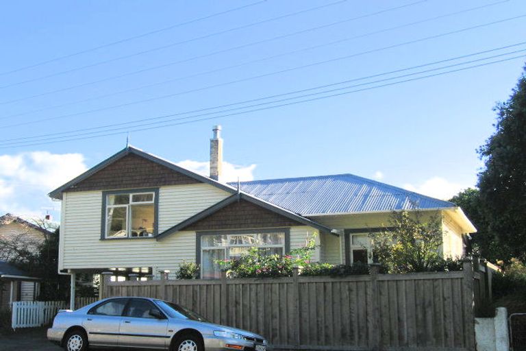 Photo of property in 332 Muritai Road, Eastbourne, Lower Hutt, 5013