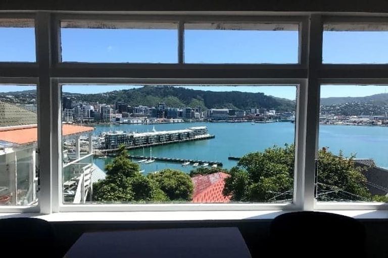 Photo of property in 1/57 Hawker Street, Mount Victoria, Wellington, 6011