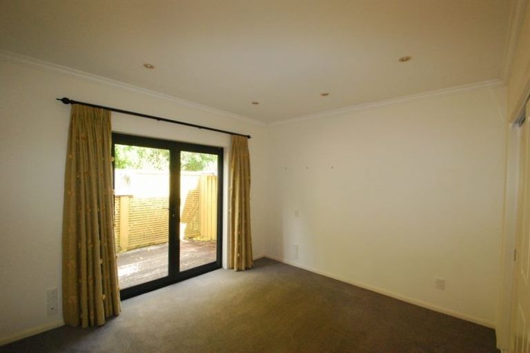 Photo of property in 49 Futuna Close, Karori, Wellington, 6012