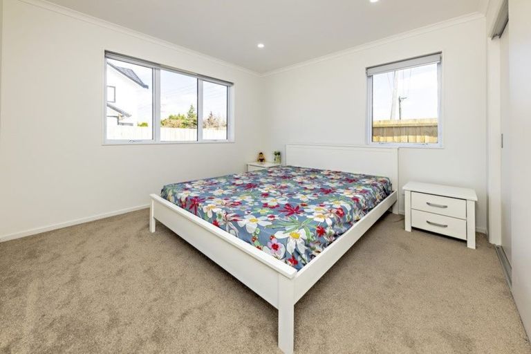 Photo of property in 9 Kotuku Crescent, Takanini, 2112