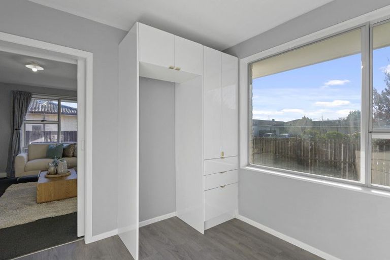 Photo of property in 1/18 Gibson Drive, Hornby, Christchurch, 8042