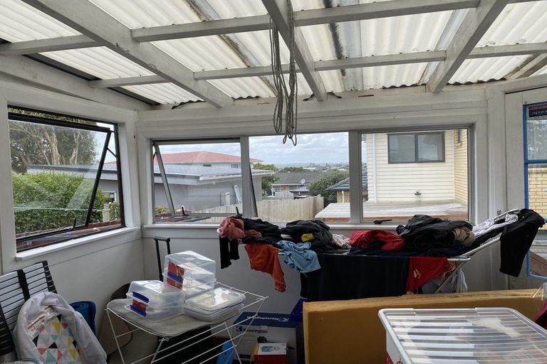 Photo of property in 57b Hepburn Road, Glendene, Auckland, 0602