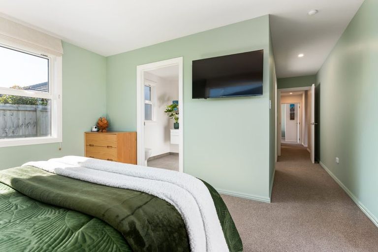 Photo of property in 127 Prestons Park Drive, Marshland, Christchurch, 8083