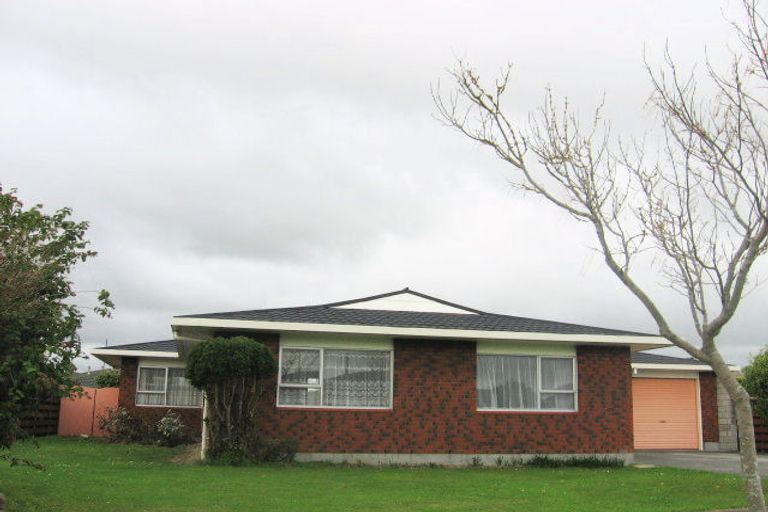 Photo of property in 9 Chadwick Place, Highbury, Palmerston North, 4412