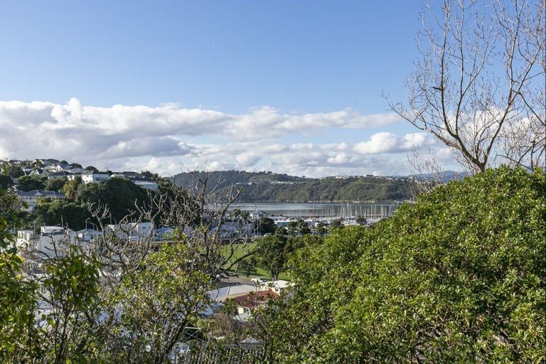 Photo of property in 7 Crawford Road, Kilbirnie, Wellington, 6022