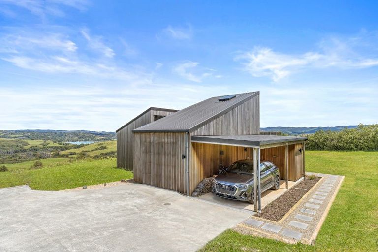 Photo of property in 241 Whitmore Road, Tawharanui Peninsula, Warkworth, 0986