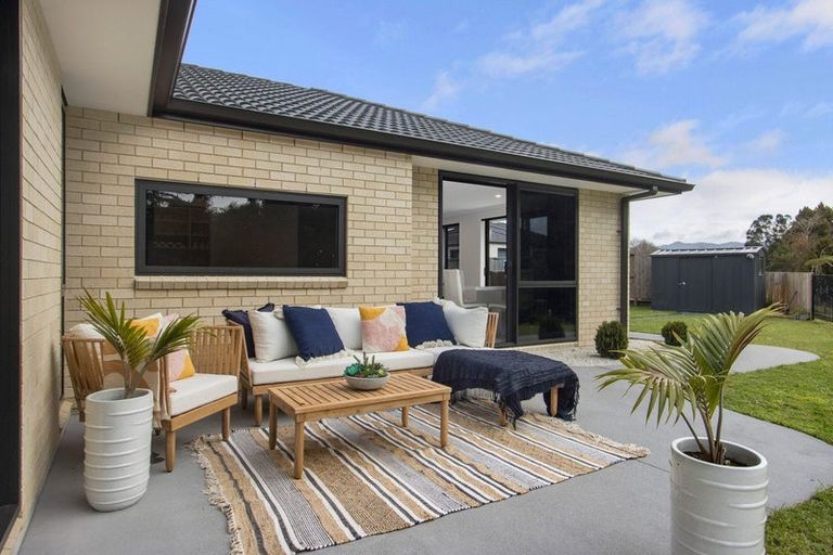 Photo of property in 14 Layla Place, Katikati, 3178