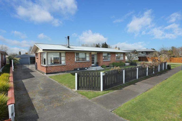 Photo of property in 15 Kennedy Avenue, Feilding, 4702