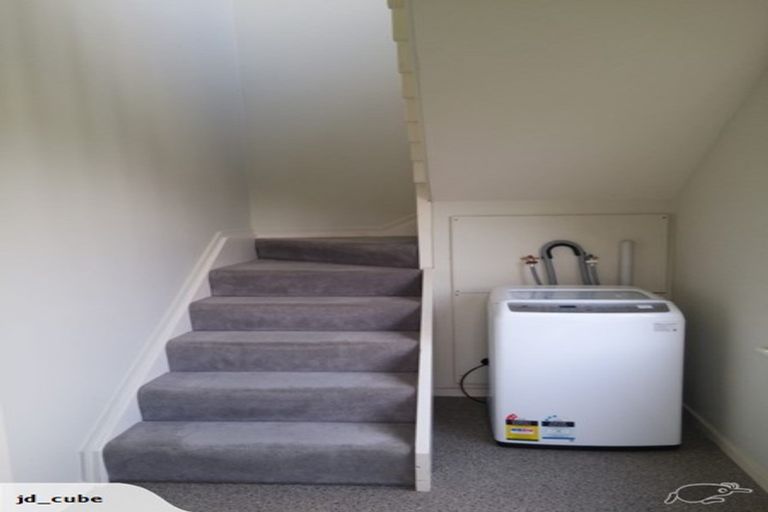 Photo of property in 28 Talavera Terrace, Kelburn, Wellington, 6012