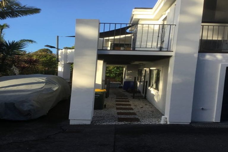 Photo of property in 21 Wairere Road, Torbay, Auckland, 0630