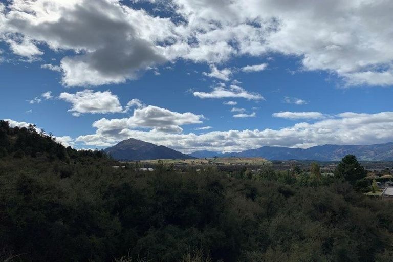 Photo of property in 28 Rockhaven, Albert Town, Wanaka, 9305