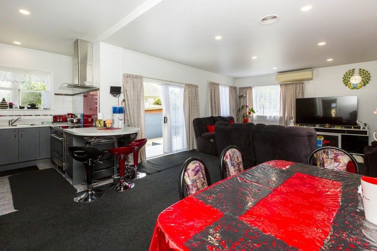 Photo of property in 5 Hayward Terrace, Waiwhetu, Lower Hutt, 5010