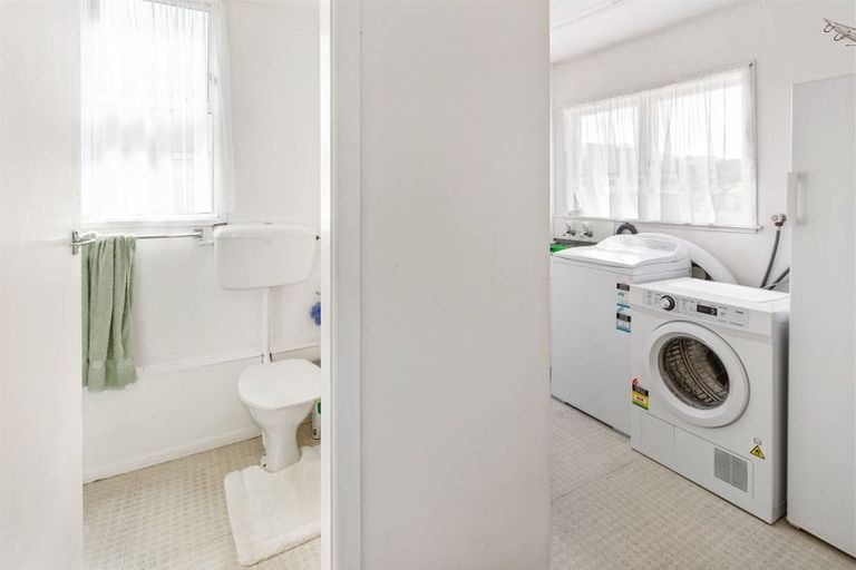 Photo of property in 16 Dominion Park Street, Johnsonville, Wellington, 6037