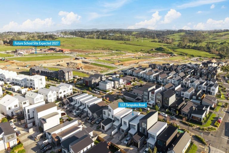 Photo of property in 117 Tarapuka Road, Westgate, Auckland, 0814