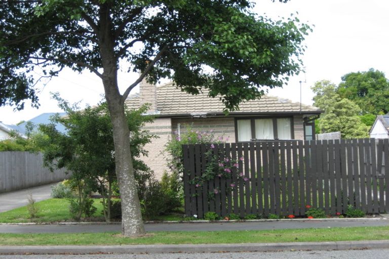 Photo of property in 1/10 Allard Street, Edgeware, Christchurch, 8013