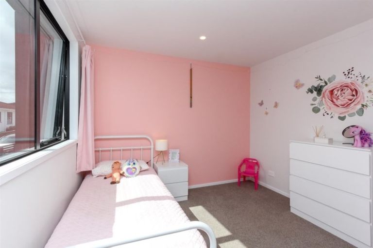Photo of property in 32a Aubrey Street, New Plymouth, 4310