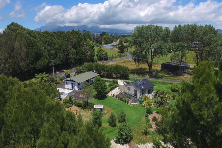 Photo of property in 590 Frankley Road, Hurworth, New Plymouth, 4371
