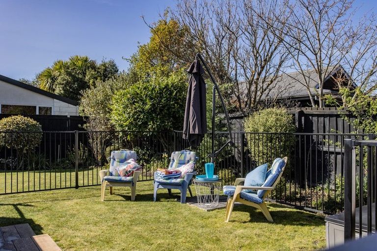 Photo of property in 26 Melford Close, Rangiora, 7400
