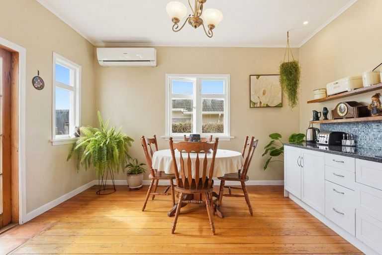 Photo of property in 64 Liverpool Street, Whanganui, 4500