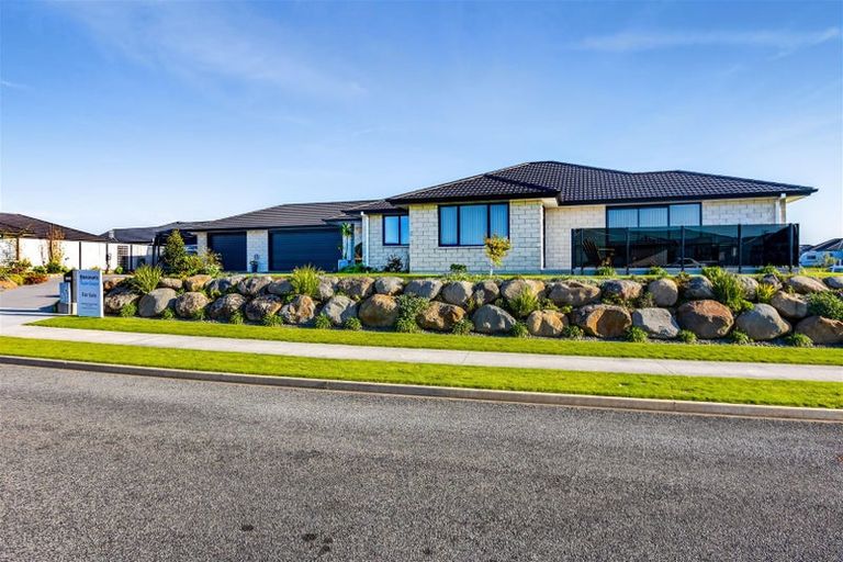 Photo of property in 31 Papawhero Drive, Bell Block, New Plymouth, 4312