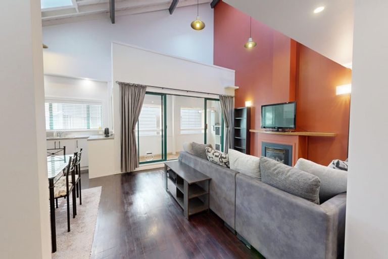 Photo of property in Vicino Apartments, 33/33 Taranaki Street, Te Aro, Wellington, 6011