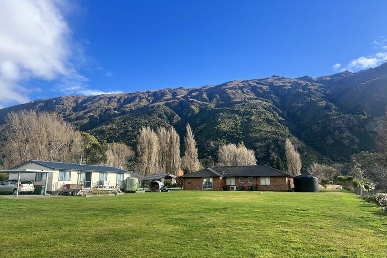 Photo of property in 4 Hector Close, Kingston, Athol, 9793