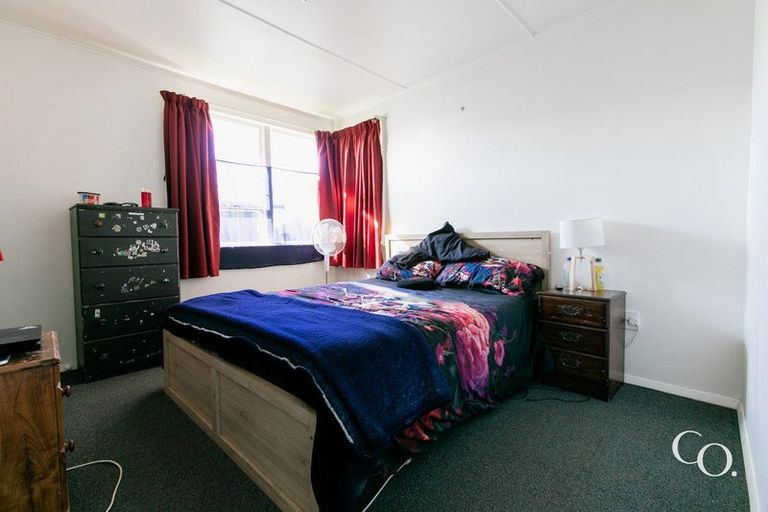 Photo of property in 409 Kotuku Street, Camberley, Hastings, 4120