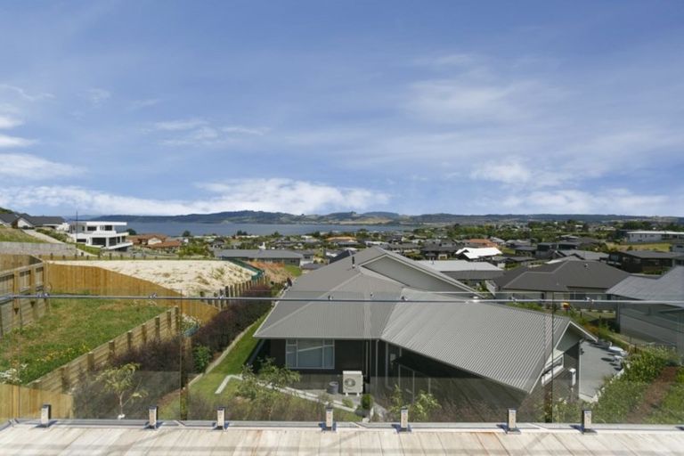 Photo of property in 32 Coprosma Crescent, Waipahihi, Taupo, 3330