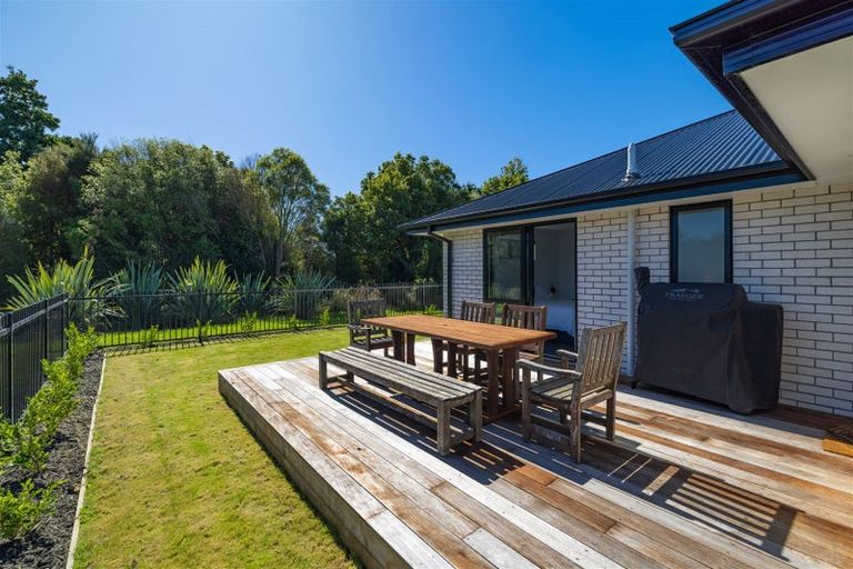 Photo of property in 13 Bellows Close, Halswell, Christchurch, 8025