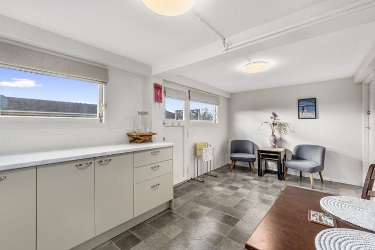 Photo of property in 1/24 Upland Street, Brookfield, Tauranga, 3110