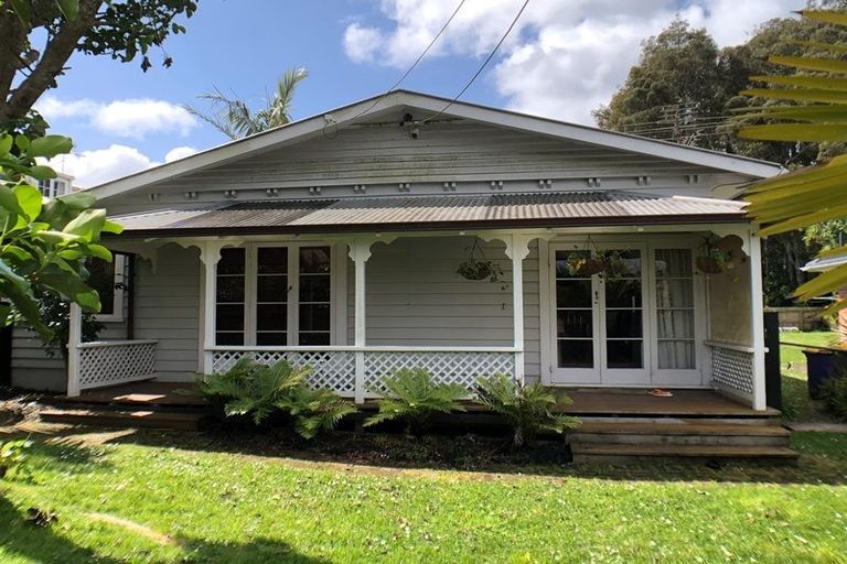 Photo of property in 29 Hillcrest Avenue, Hillcrest, Rotorua, 3015