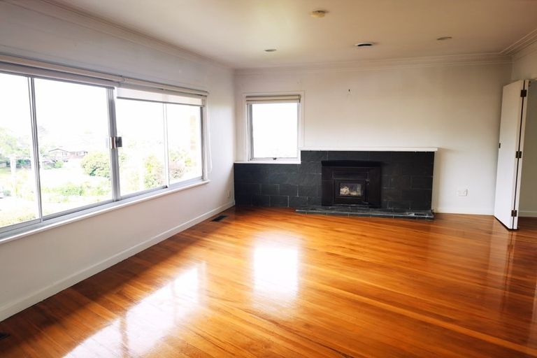 Photo of property in 34 Glenfern Road, Mellons Bay, Auckland, 2014