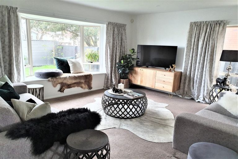 Photo of property in 44 Bell Road, Waiwhetu, Lower Hutt, 5010