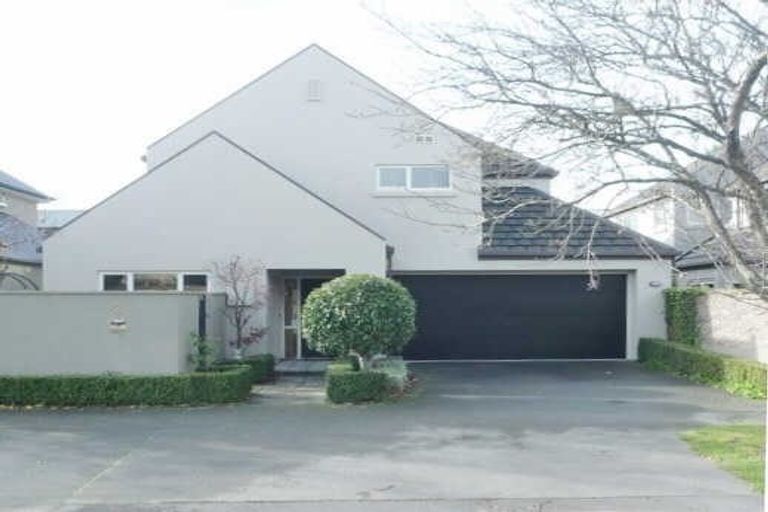 Photo of property in 2 Clissold Street, Merivale, Christchurch, 8014