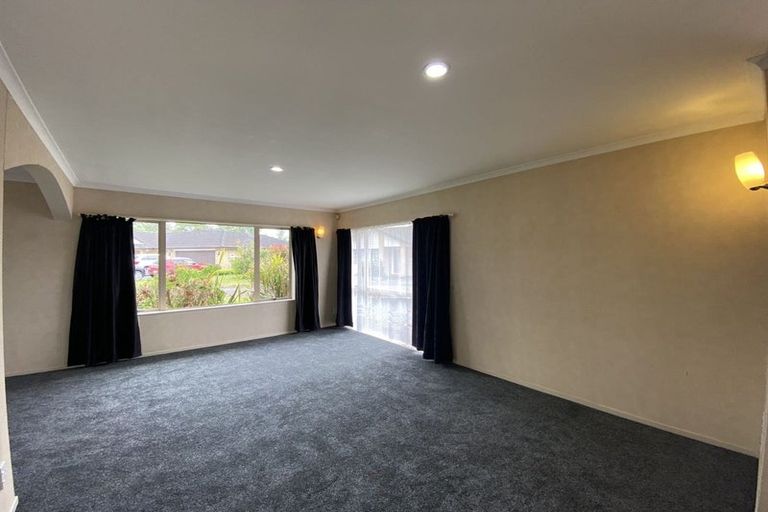 Photo of property in 7 Ironstone Place, Randwick Park, Auckland, 2105