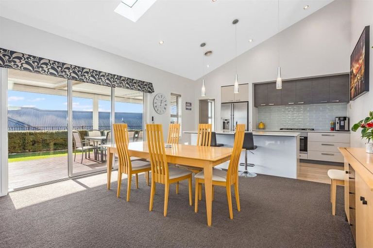 Photo of property in 53 Endeavour Drive, Whitby, Porirua, 5024