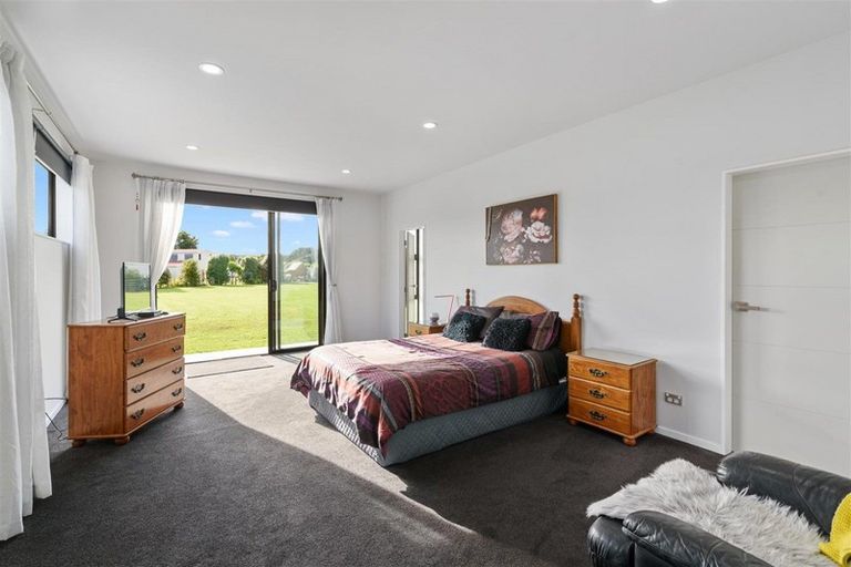 Photo of property in 11 Pinot Crescent, Ohau, Levin, 5570