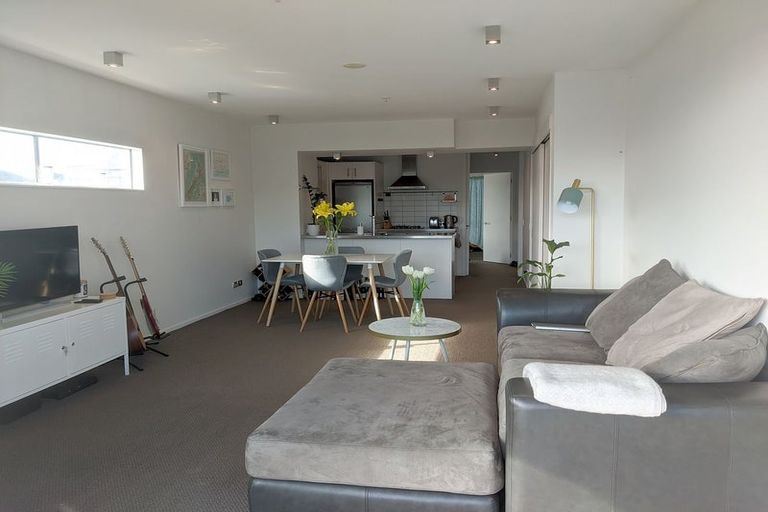 Photo of property in Sol Apartments, 23/37 Jessie Street, Te Aro, Wellington, 6011