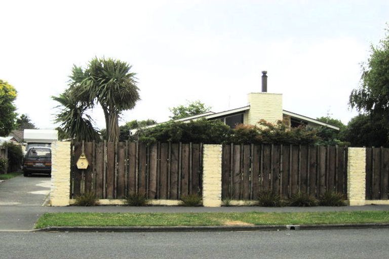 Photo of property in 5 Bayswater Crescent, Bromley, Christchurch, 8062
