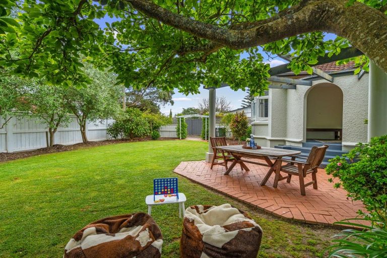 Photo of property in 142 Edgecumbe Road, Tauranga South, Tauranga, 3112
