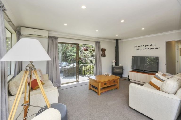 Photo of property in 14 Erica Place, Bell Block, New Plymouth, 4312