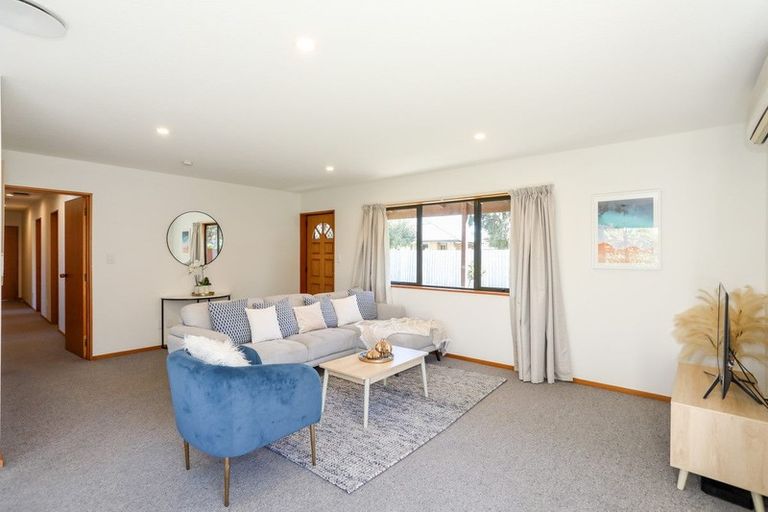 Photo of property in 2/83 Hoon Hay Road, Hoon Hay, Christchurch, 8025